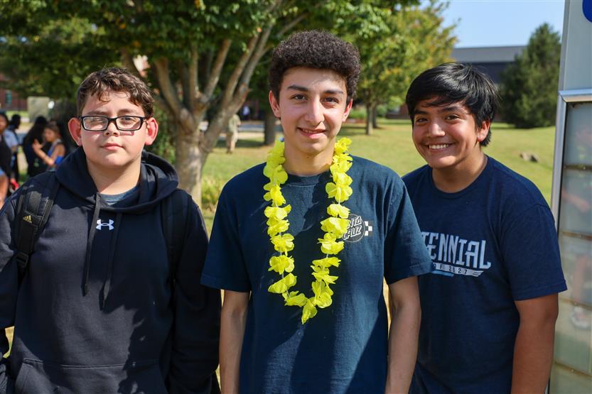 Schools celebrate homecomings